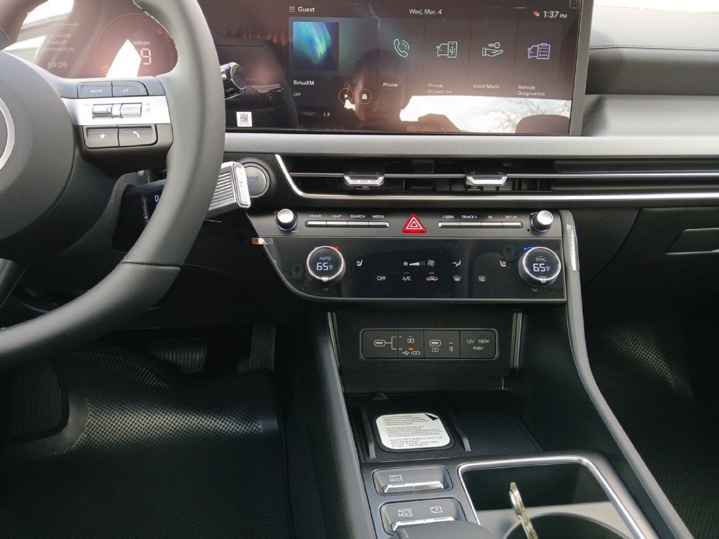 New 2026 Hyundai Sonata SEL FWD image 11