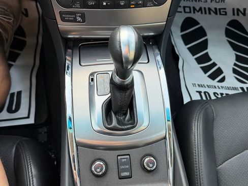 Used 2013 INFINITI G37 G37x Sedan 4D w/ Premium Pkg image 16