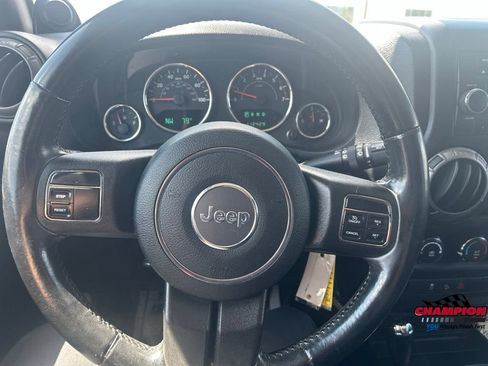 Used 2011 Jeep Wrangler Unlimited Sport AWD/4WD image 22