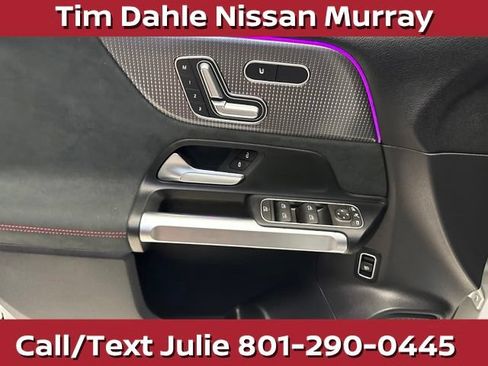 Used 2023 Mercedes-Benz EQB 300 4MATIC image 22