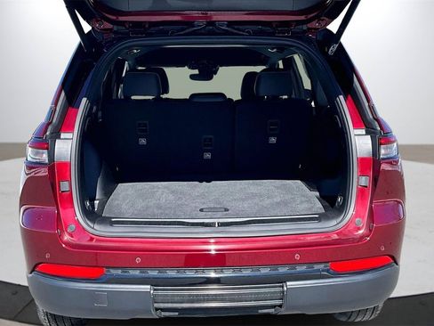 Used 2023 Jeep Grand Cherokee Altitude image 24