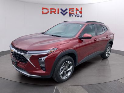 Used 2024 Chevrolet Trax LT w/ Driver Confidence Package