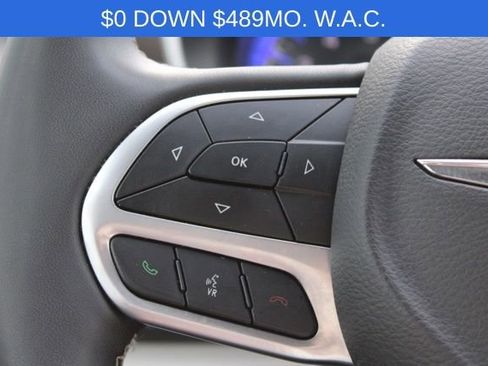 Used 2024 Chrysler Voyager LX image 31