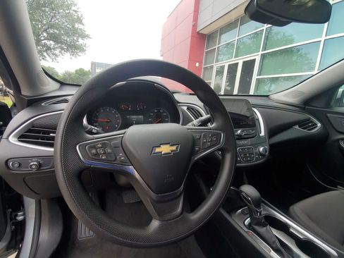 Used 2024 Chevrolet Malibu LT FWD image 13