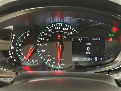 Used 2020 Chevrolet Trax LT FWD image 13