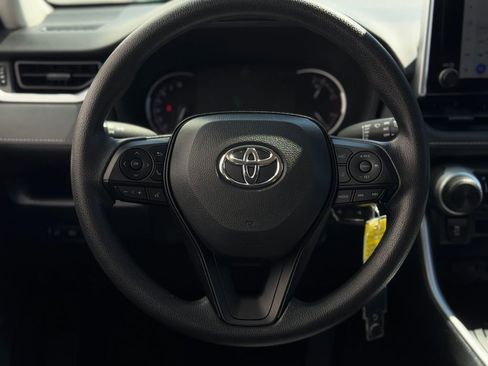 Certified 2023 Toyota RAV4 LE AWD/4WD image 14
