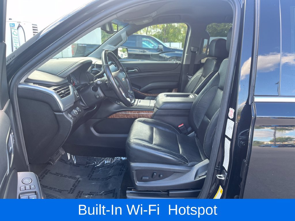 Used 2018 Chevrolet Suburban Premier AWD/4WD image 11