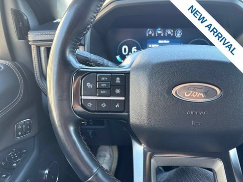 Used 2024 Ford Expedition Platinum AWD/4WD image 22
