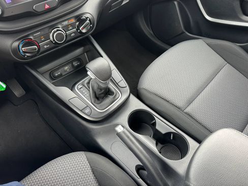 Used 2023 Kia Soul LX w/ Option Group 015 FWD image 39