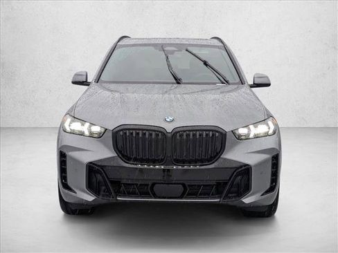 Used 2026 BMW X5 xDrive40i w/ M Sport Package AWD/4WD image 5