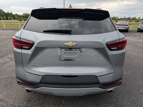 Used 2024 Chevrolet Blazer LT w/ Convenience Package FWD image 7