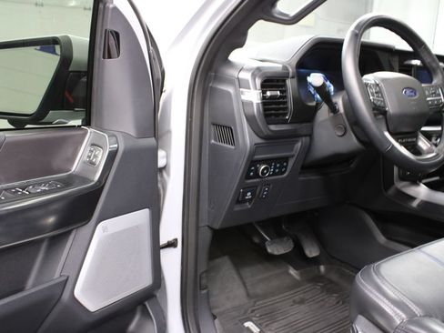 Used 2025 Ford F150 Platinum AWD/4WD image 67