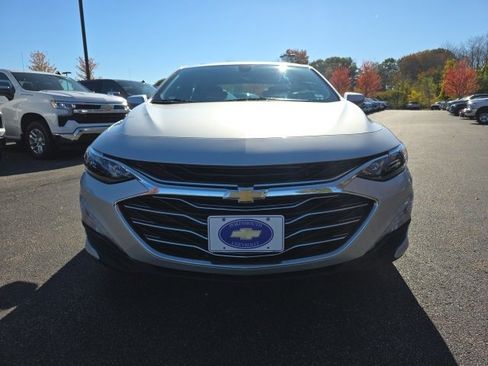 Used 2022 Chevrolet Malibu LT image 8