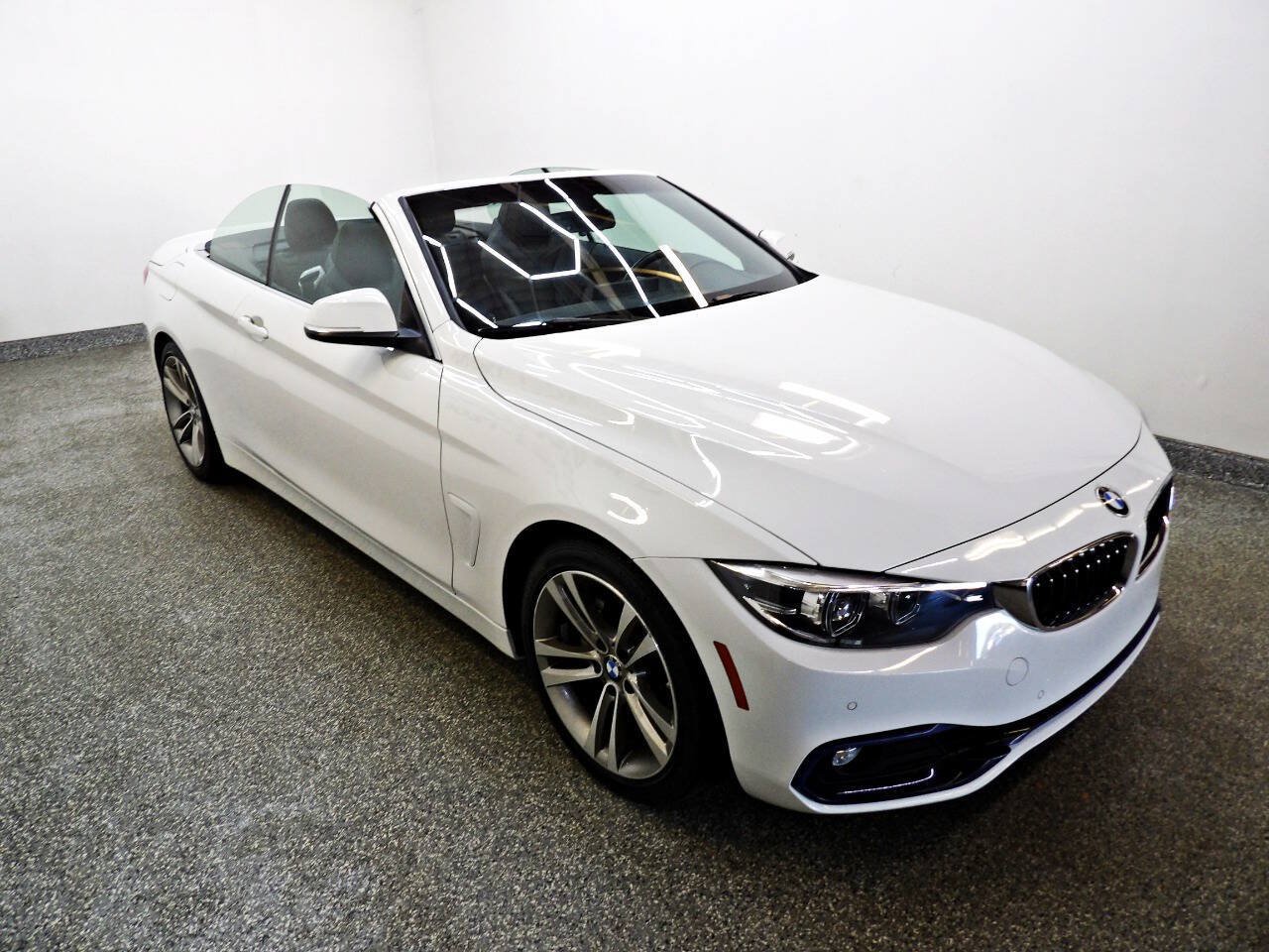 Used 2019 BMW 430i Convertible RWD image 4