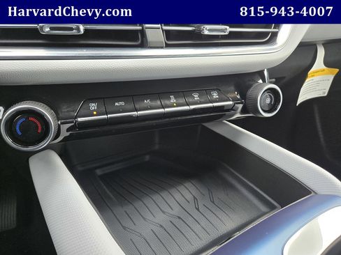 Used 2024 Chevrolet Equinox EV LT image 10