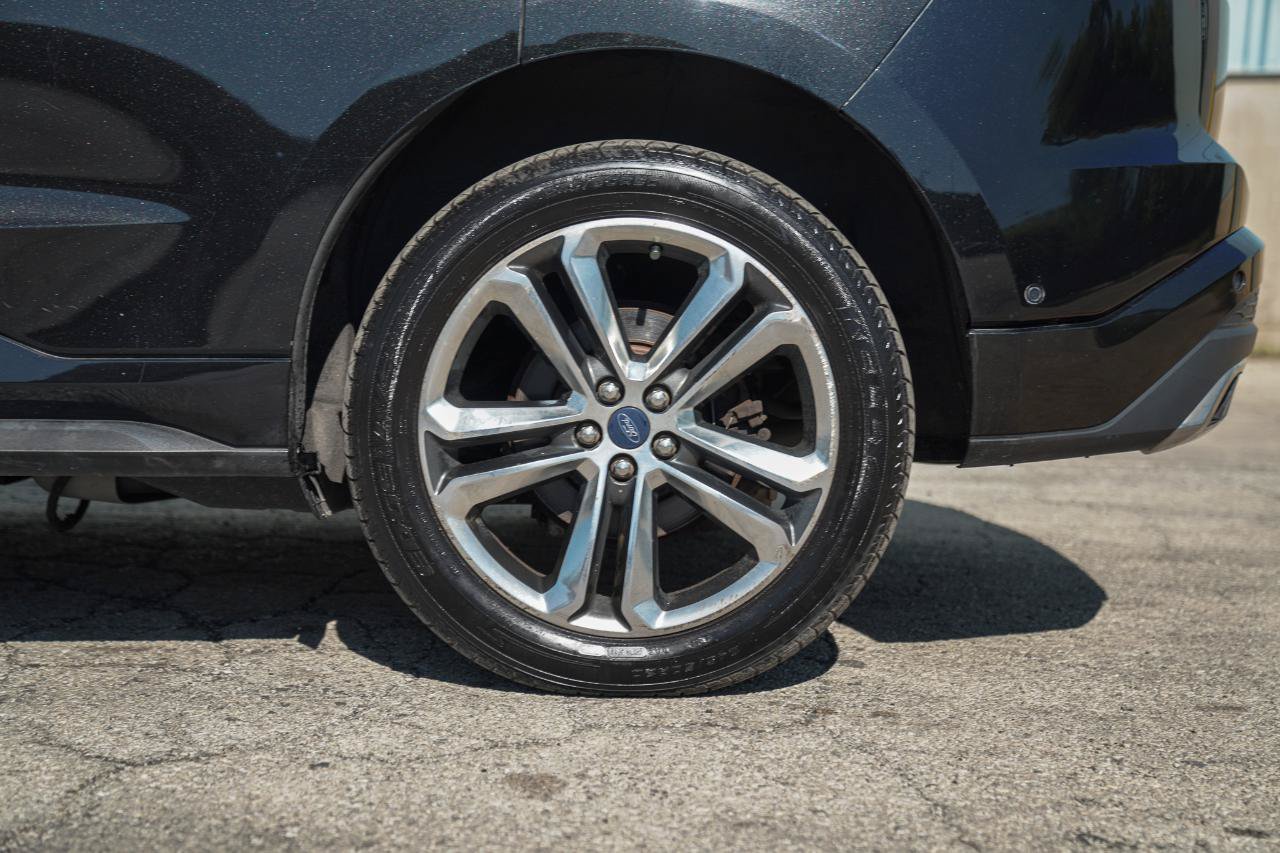 Used 2015 Ford Edge Sport w/ Equipment Group 401A AWD/4WD image 9