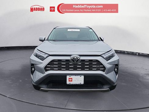 Certified 2022 Toyota RAV4 Limited image 8