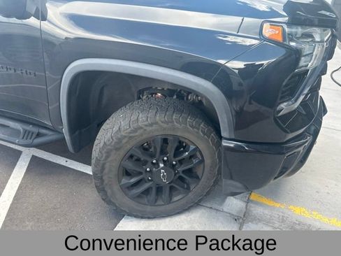 Used 2025 Chevrolet Silverado 2500 LT w/ Trail Boss Package AWD/4WD image 6