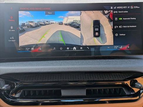 New 2026 BMW 330i xDrive Sedan w/ Convenience Package image 13