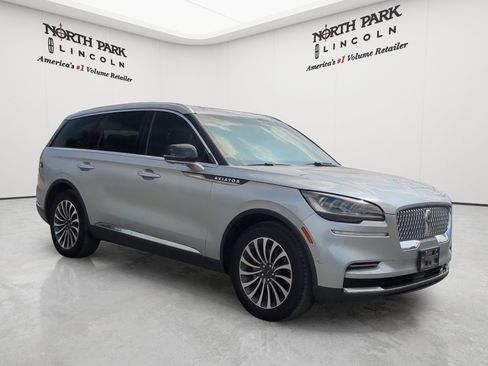 Certified 2023 Lincoln Aviator Reserve w/ Class IV Trailer Tow Package RWD image 7