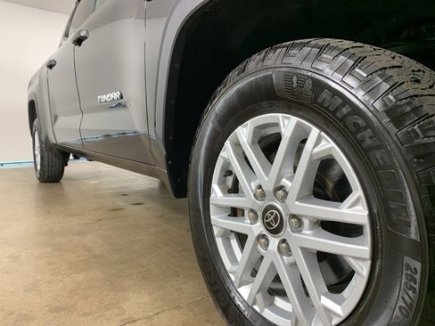 Used 2022 Toyota Tundra SR5 image 39