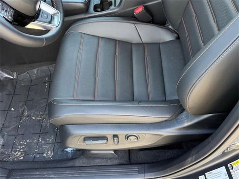 Certified 2025 Honda CR-V Sport Touring image 15