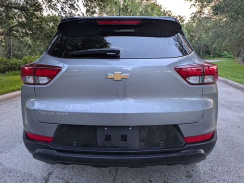 Used 2024 Chevrolet TrailBlazer LS w/ LS Convenience Package FWD image 7