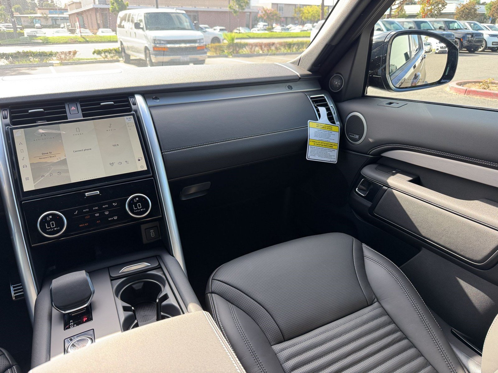 New 2026 Land Rover Discovery Limited Edition AWD/4WD image 30