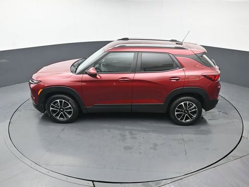 Used 2024 Chevrolet TrailBlazer LT image 36