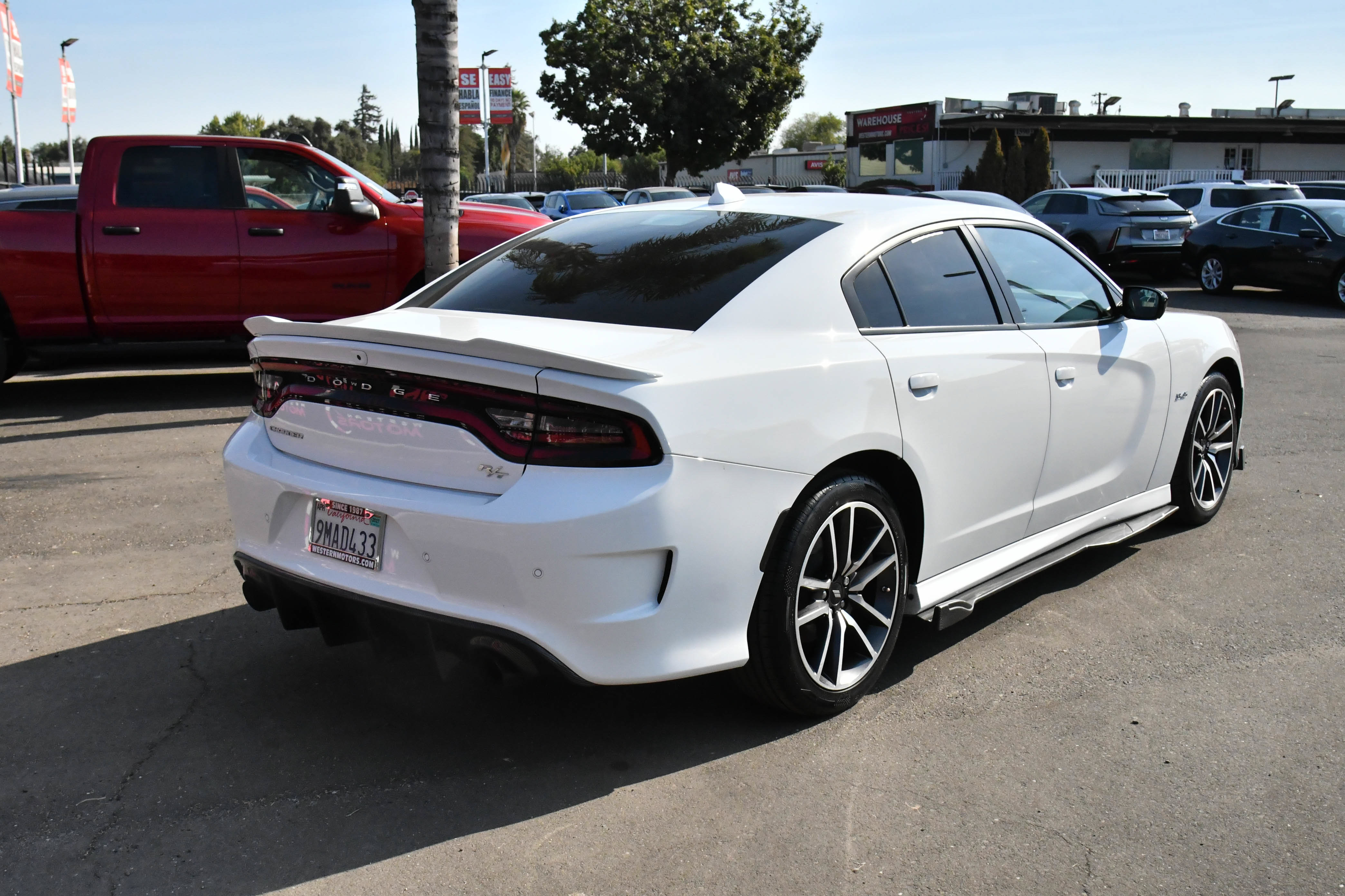 Used 2023 Dodge Charger R/T w/ Plus Group RWD image 8