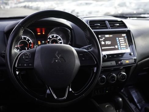 Used 2020 Mitsubishi Outlander Sport SE image 20