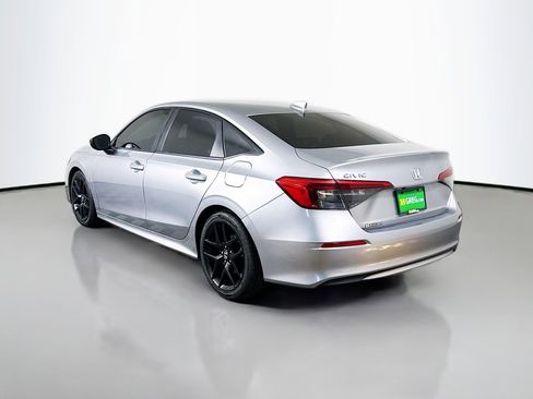 Used 2023 Honda Civic Sport image 7