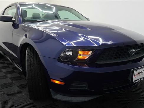 Used 2011 Ford Mustang Coupe w/ 101A Rapid Spec Order Code RWD image 10