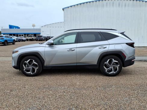 Used 2024 Hyundai Tucson Limited FWD image 2