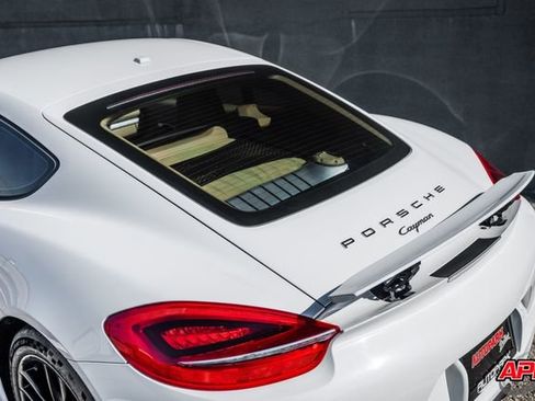 Used 2014 Porsche Cayman image 26