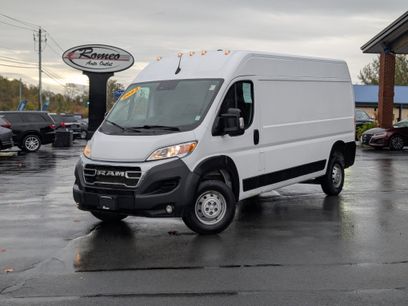 Used 2023 RAM ProMaster 2500 w/ Premium Appearance Group