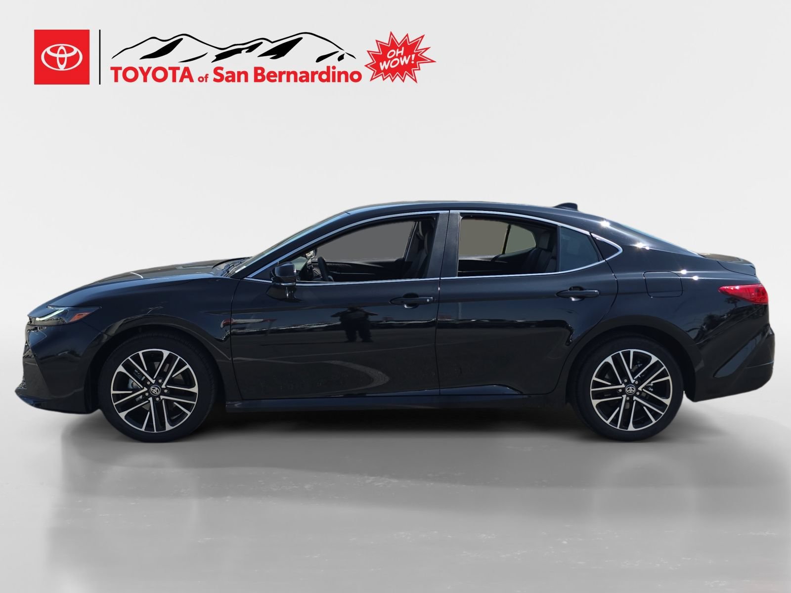 Certified 2026 Toyota Camry XLE AWD/4WD image 2