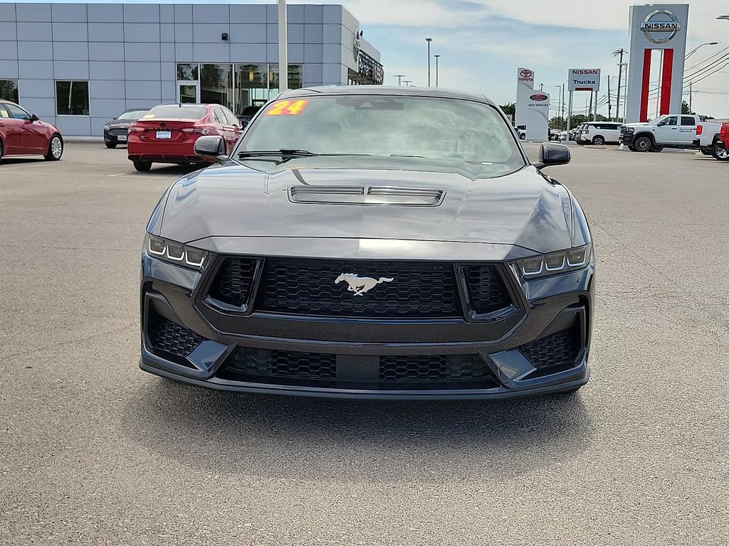 Used 2024 Ford Mustang GT Premium RWD image 3