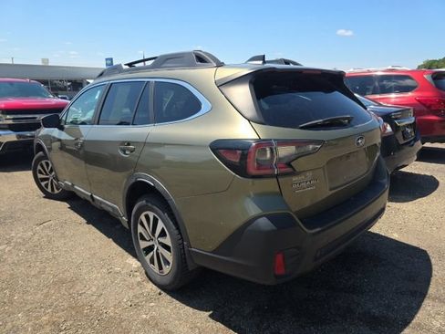 Used 2021 Subaru Outback Premium AWD/4WD image 8