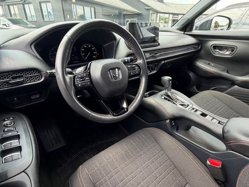 Used 2024 Honda HR-V Sport image 15