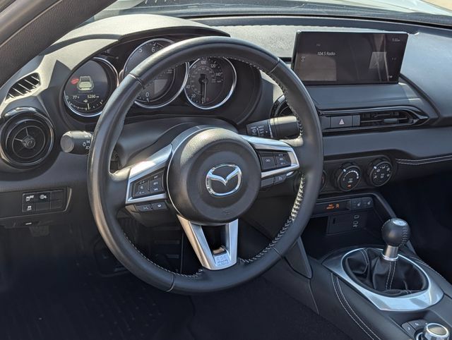 Used 2024 MAZDA MX-5 Miata RF Club RWD image 12