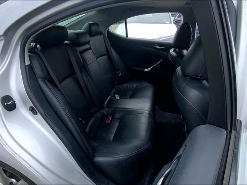 Used 2010 Lexus IS 250 image 19
