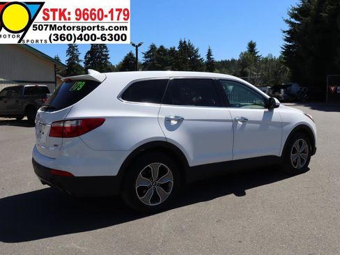 Used 2013 Hyundai Santa Fe GLS AWD/4WD image 9