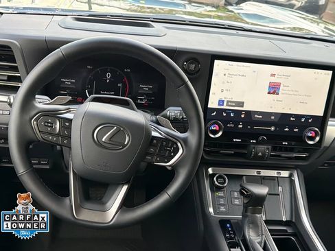 Used 2026 Lexus GX 550 AWD/4WD image 28