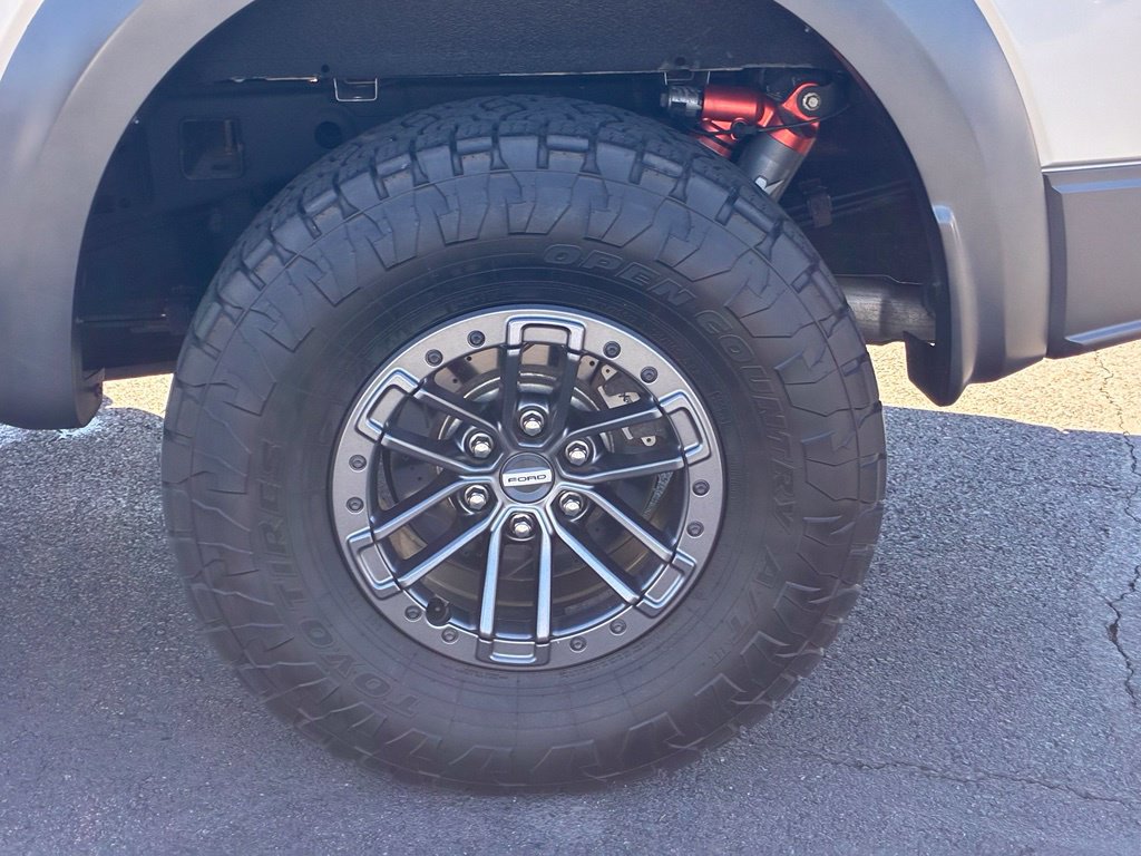 Used 2019 Ford F150 Raptor w/ Equipment Group 802A Luxury AWD/4WD image 56