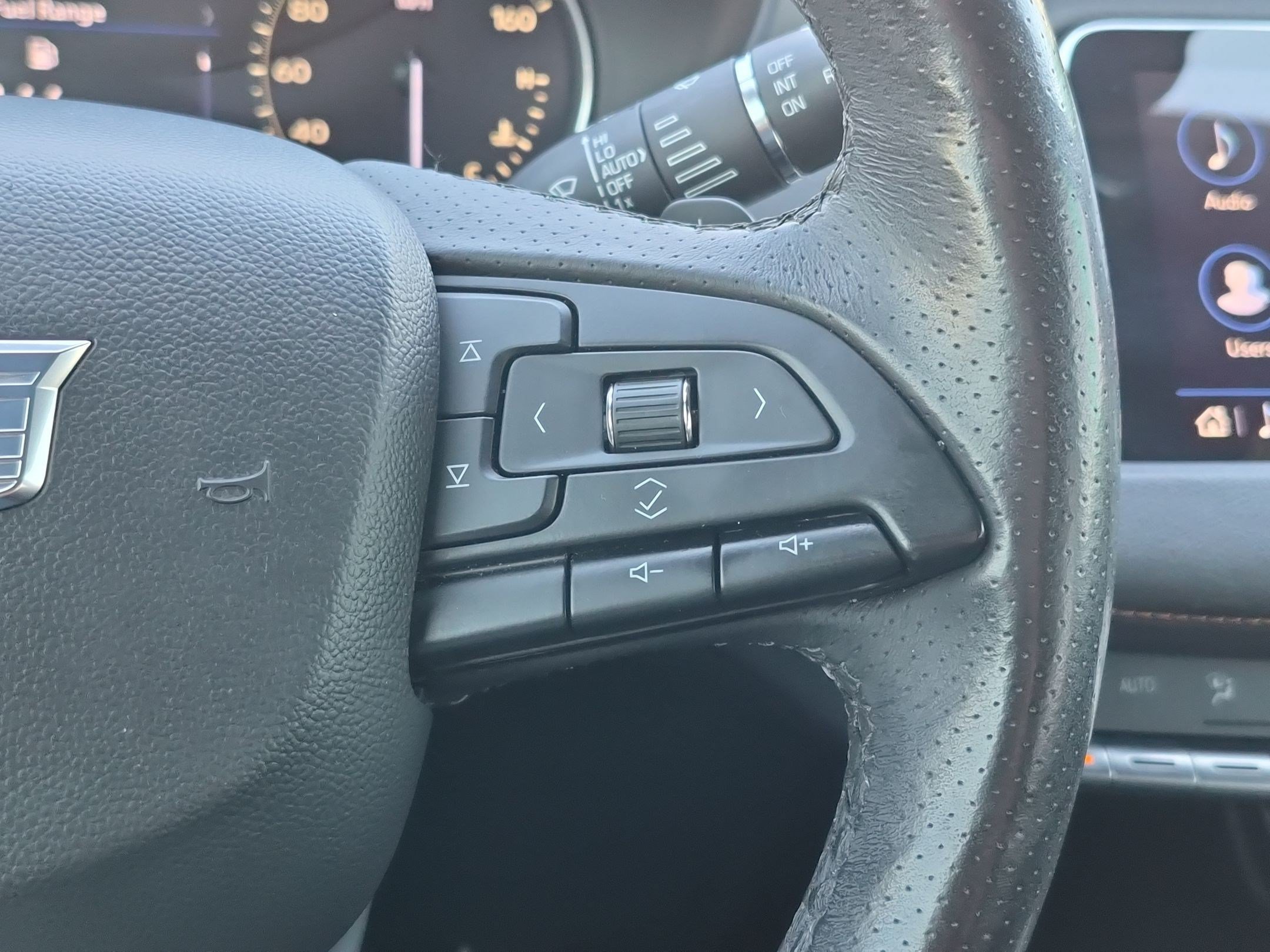 Used 2019 Cadillac XT4 Sport w/ Cold Weather Package AWD/4WD image 18