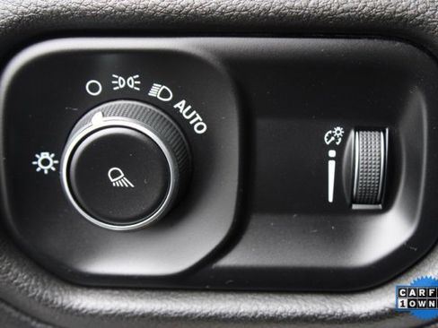 Used 2021 RAM 1500 Tradesman image 14