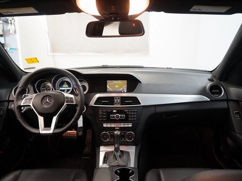 Used 2013 Mercedes-Benz C 300 C 300 4D Sedan image 19