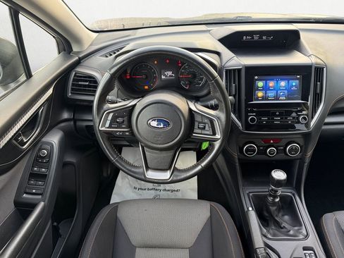 Used 2023 Subaru Crosstrek 2.0i Premium image 12