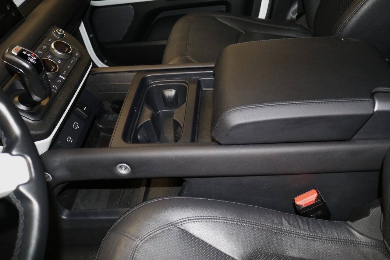 Used 2024 Land Rover Defender 110 S AWD/4WD image 46